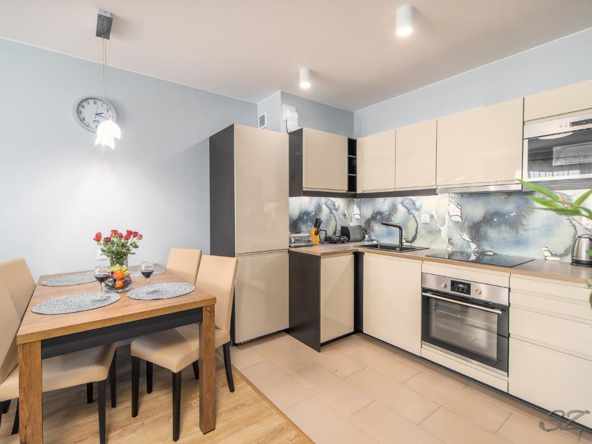 Blizej Morza 102 Z Prywatnym Garazem I Rowerami W Cenie Apartamento Kołobrzeg Exterior foto